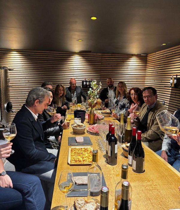 Chateau Bayard, degustation de vin dans la cave