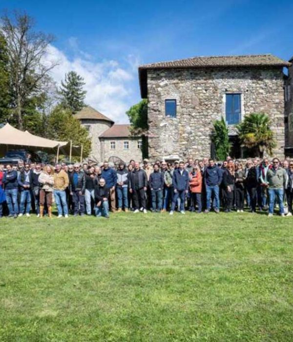Chateau Bayard souvenir séminaire exterirure