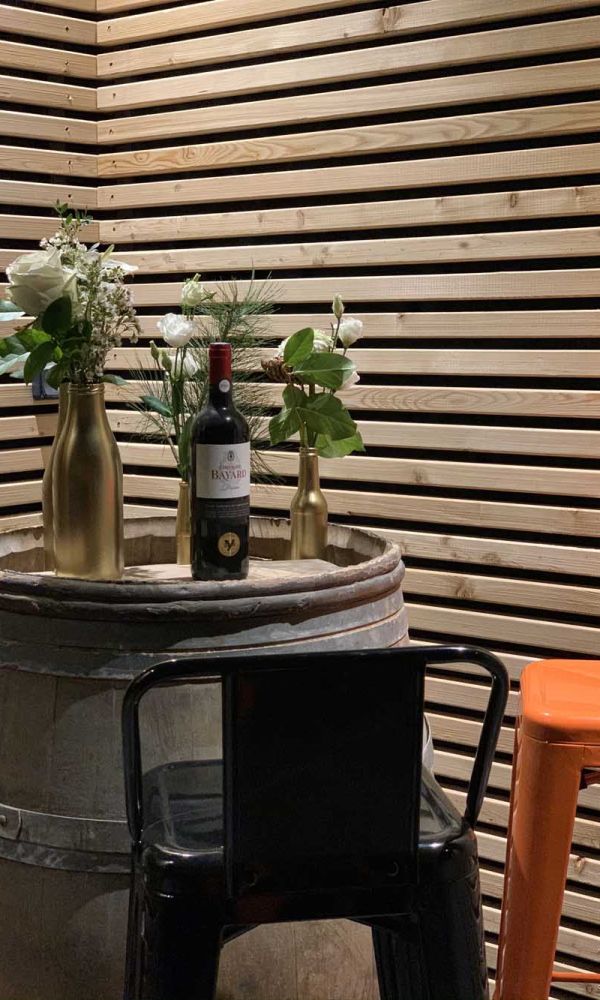 Seminaire au Chateau Bayard | Tonneau de vin